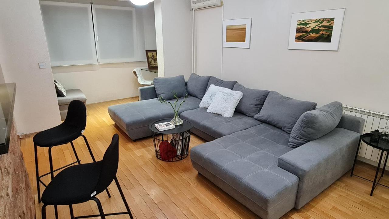 South 2 Osijek Apartment Екстериор снимка