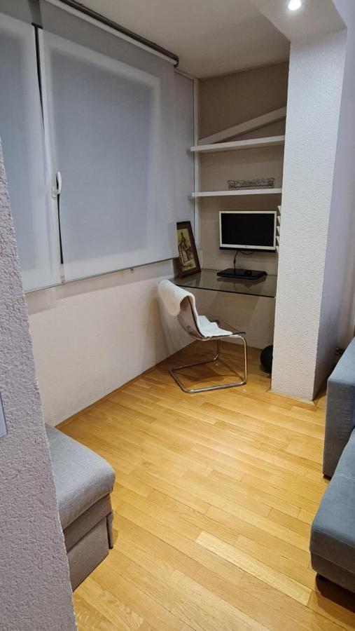 South 2 Osijek Apartment Екстериор снимка