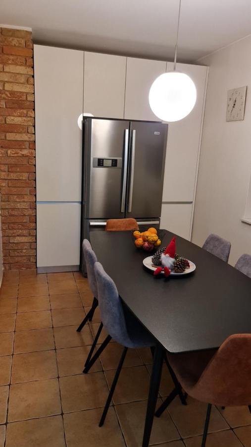 South 2 Osijek Apartment Екстериор снимка