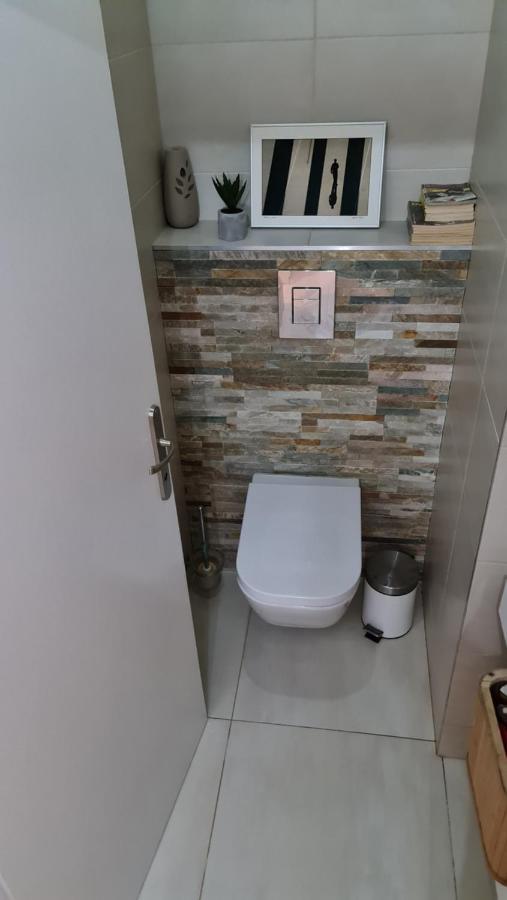 South 2 Osijek Apartment Екстериор снимка