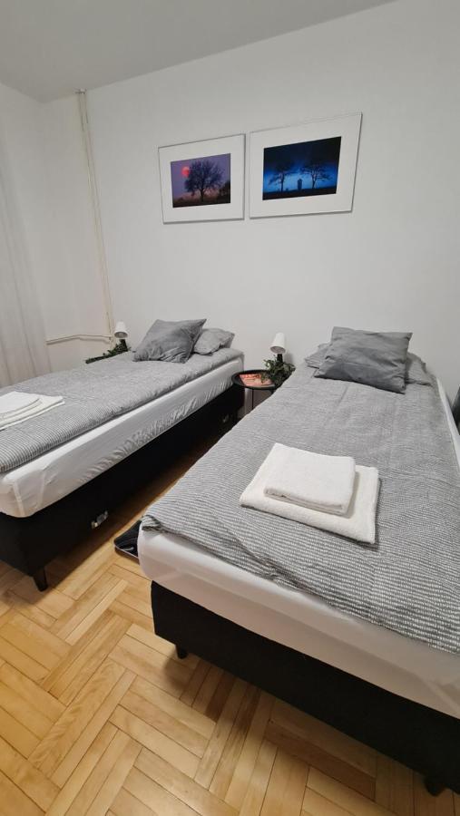 South 2 Osijek Apartment Екстериор снимка