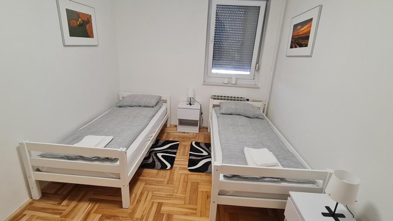 South 2 Osijek Apartment Екстериор снимка
